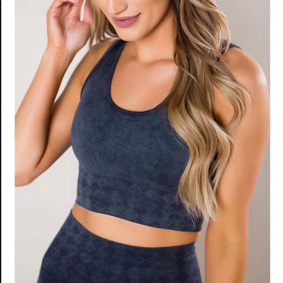 NWOT Matching Sports Bra and Leggings Set - Picture 3 of 10